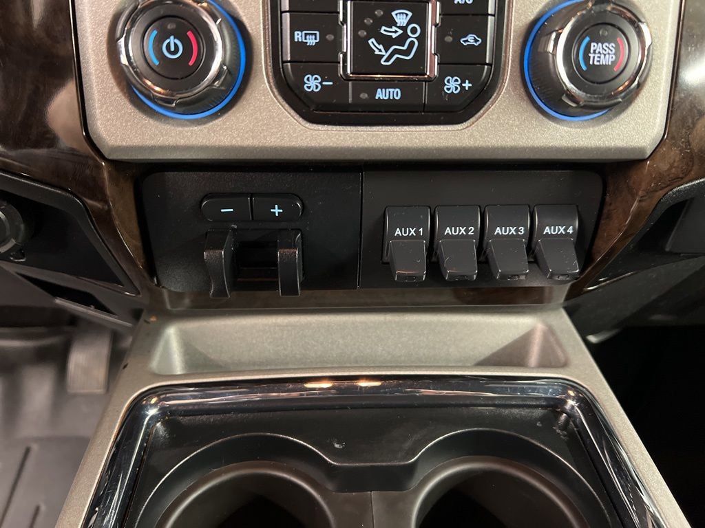 Used 2014 Ford F250 Platinum AWD/4WD image 21