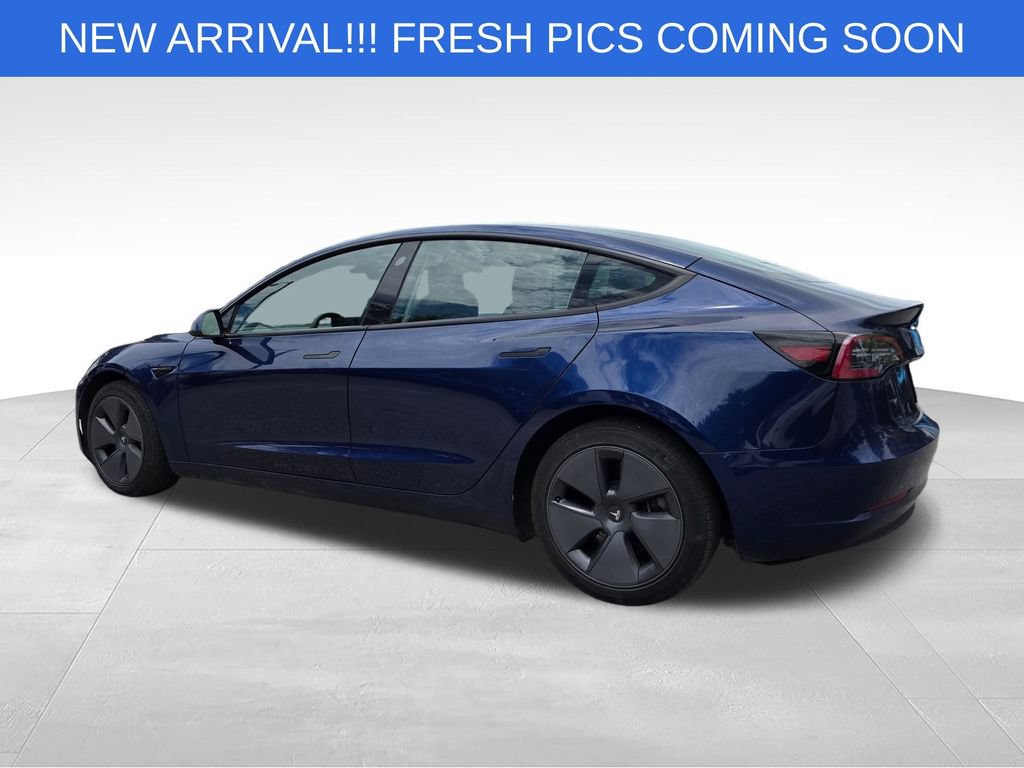 Used 2023 Tesla Model 3 Standard Range RWD image 4
