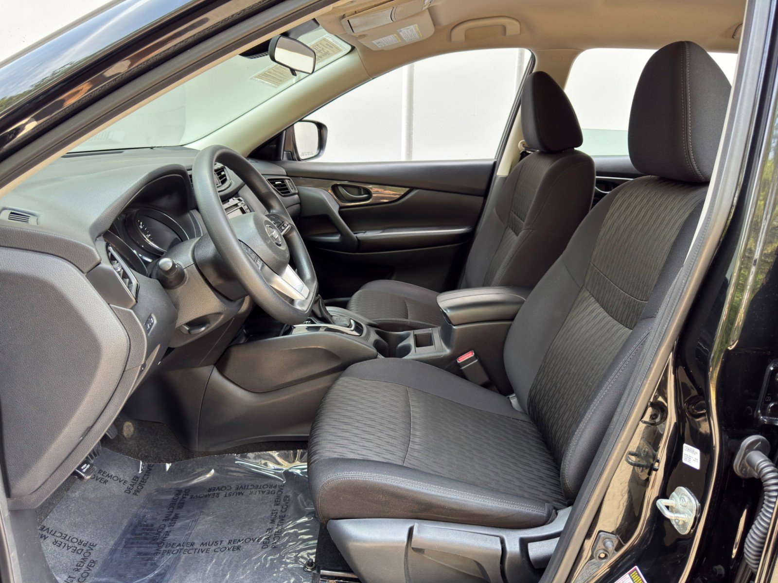 Used 2019 Nissan Rogue S FWD image 15