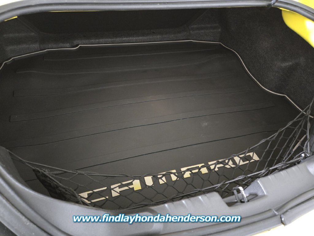 Used 2015 Chevrolet Camaro LT RWD image 23