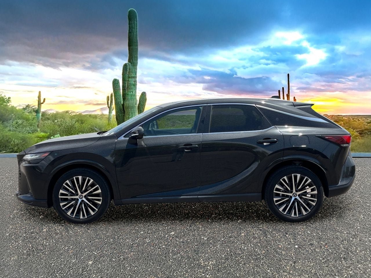 Used 2024 Lexus RX 350 Premium Plus w/ Accessory Package (Z1) FWD image 3