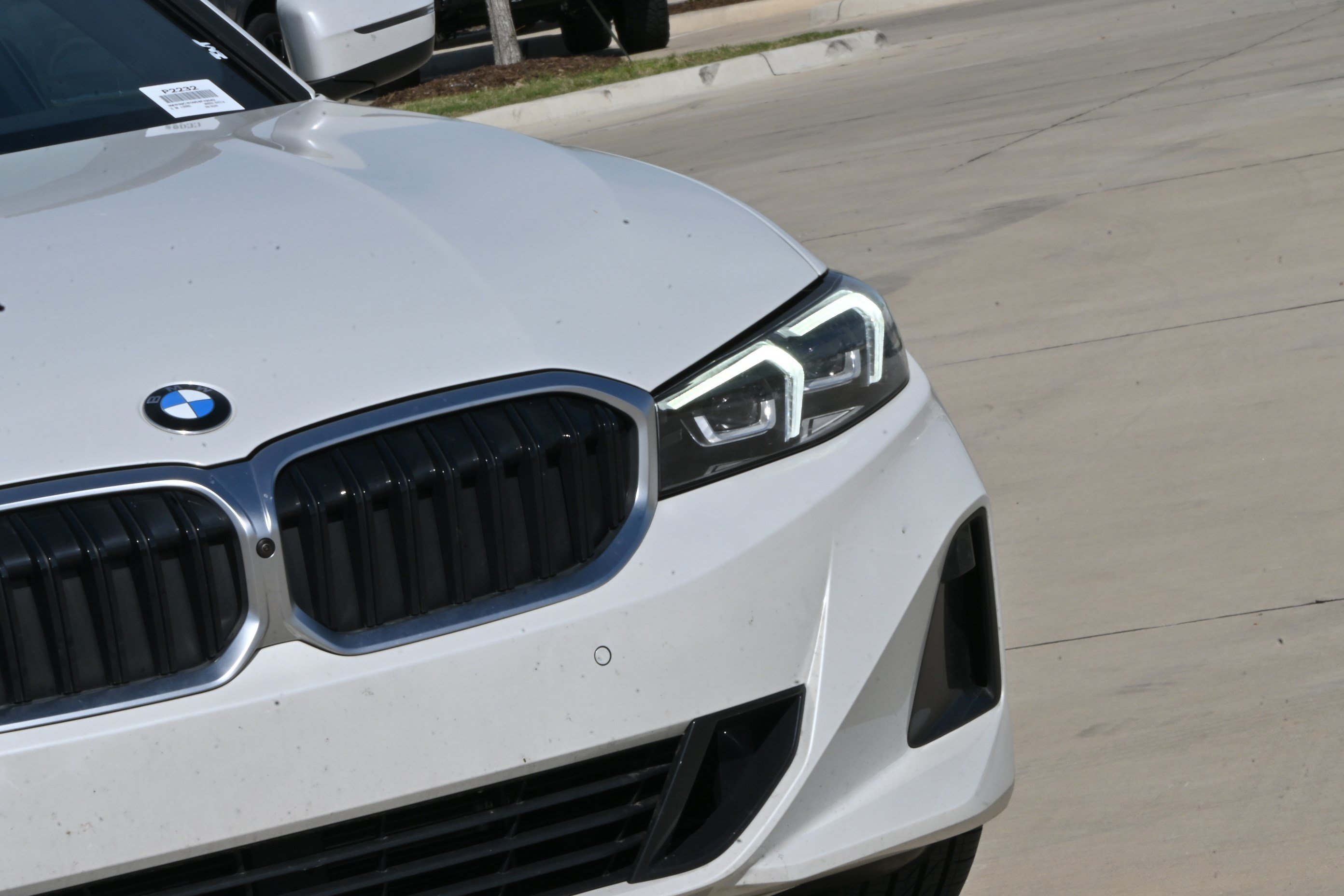 Certified 2025 BMW 330i Sedan RWD image 9