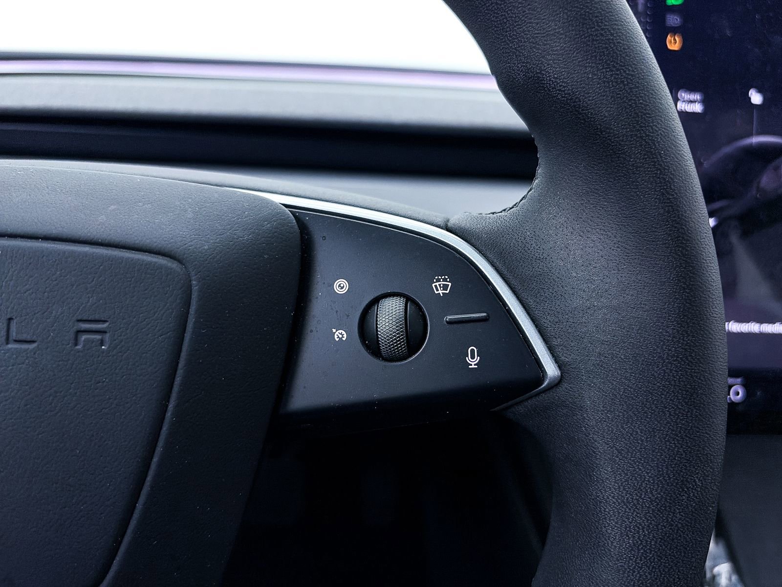 Used 2025 Tesla Model 3 Long Range image 28