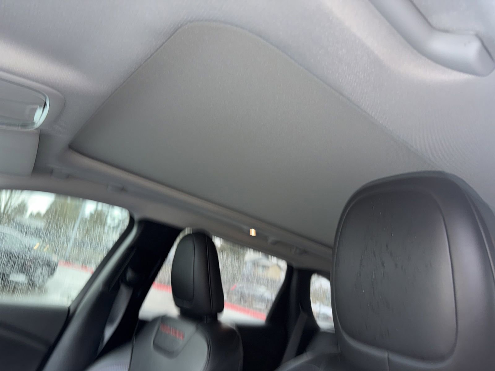 Used 2020 Jeep Cherokee Trailhawk w/ Comfort/Convenience Group image 16