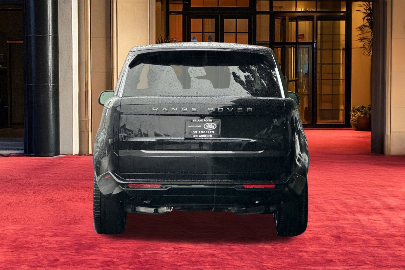 New 2026 Land Rover Range Rover SE image 11