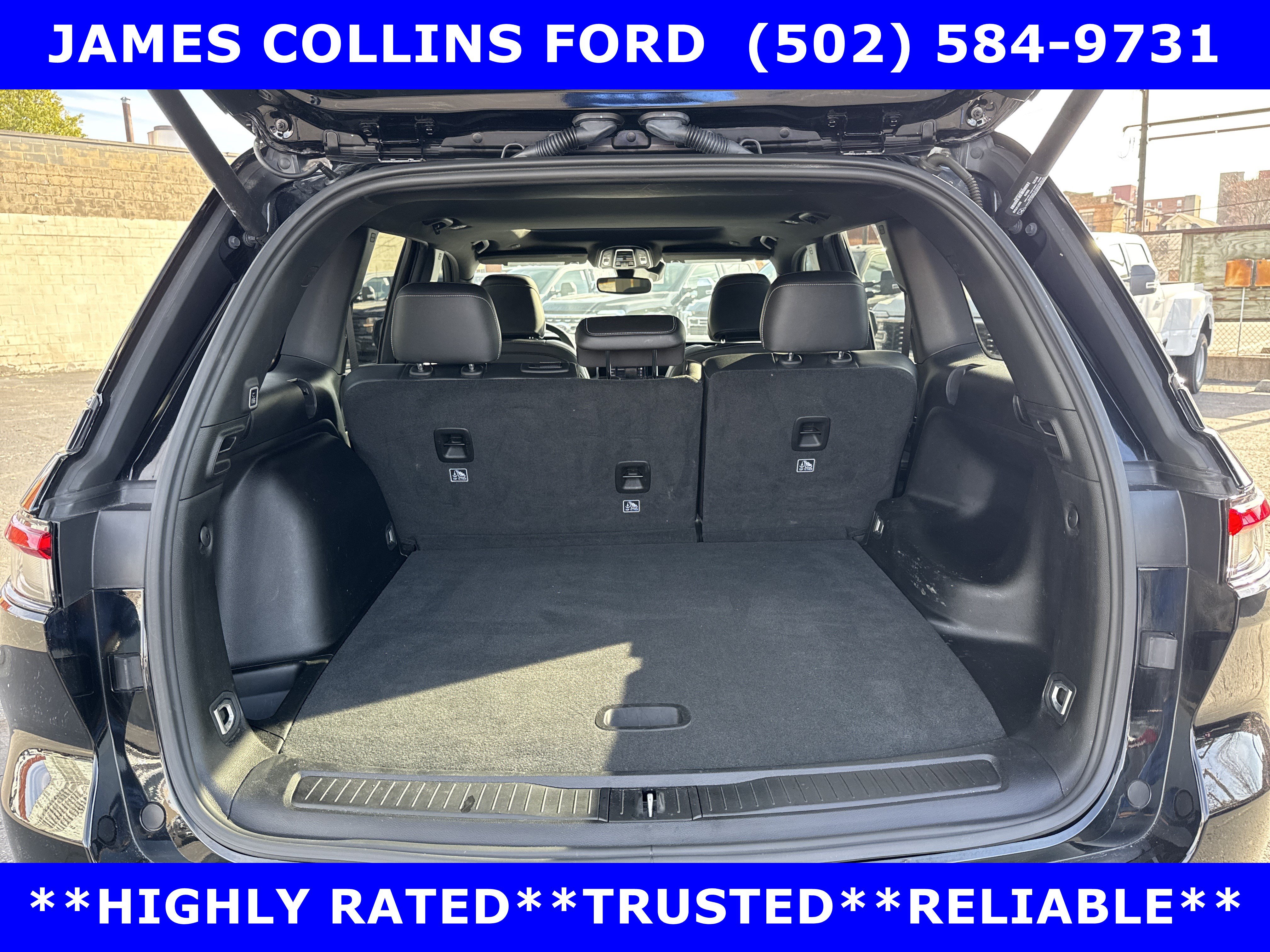 Used 2024 Jeep Grand Cherokee Altitude AWD/4WD image 13