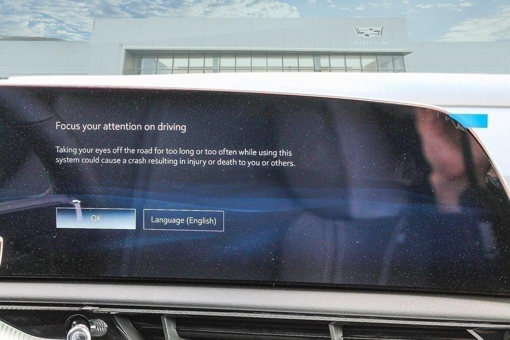 Certified 2025 Cadillac Optiq Sport 1 AWD/4WD image 16