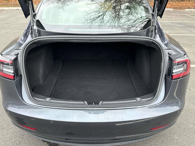Used 2018 Tesla Model 3 Performance image 11