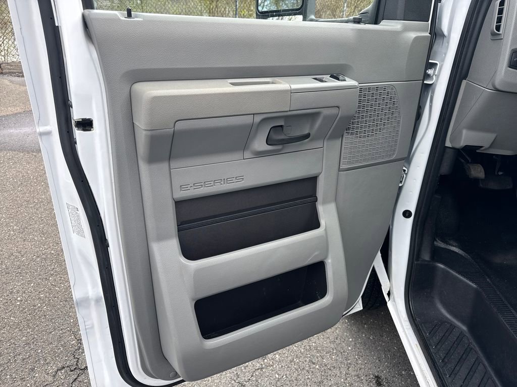 Used 2021 Ford E-350 and Econoline 350 Super Duty w/ Power Windows & Locks Group RWD image 10