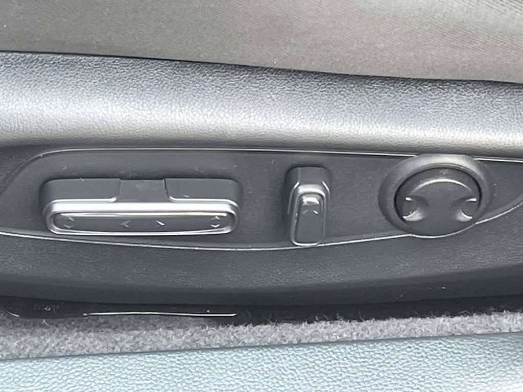 Used 2025 Honda Accord Sport image 14