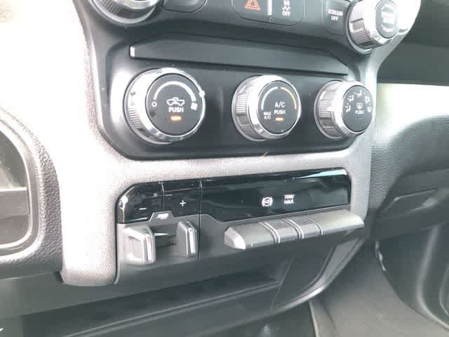 Certified 2024 RAM 2500 Tradesman w/ Chrome Appearance Group AWD/4WD image 29