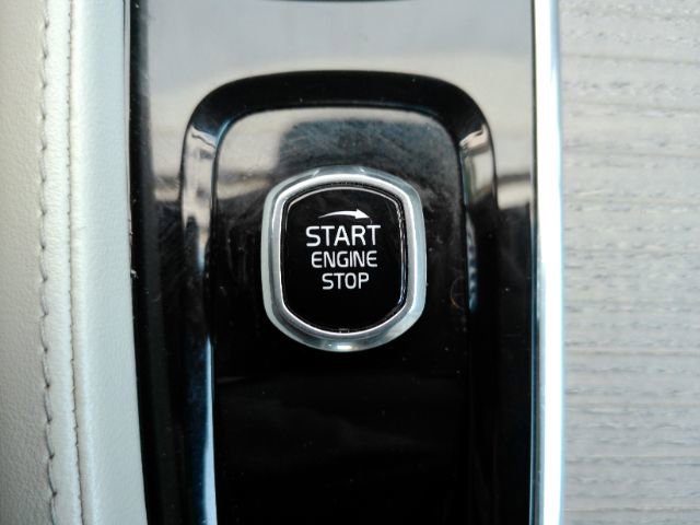 Used 2022 Volvo XC90 T8 Inscription AWD/4WD image 55