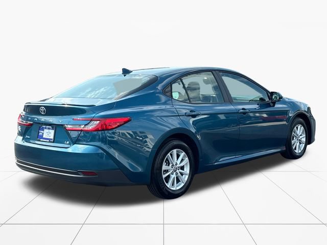 Used 2025 Toyota Camry LE w/ Convenience Package FWD image 6