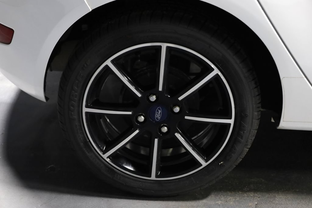 Used 2019 Ford Fiesta SE FWD image 38