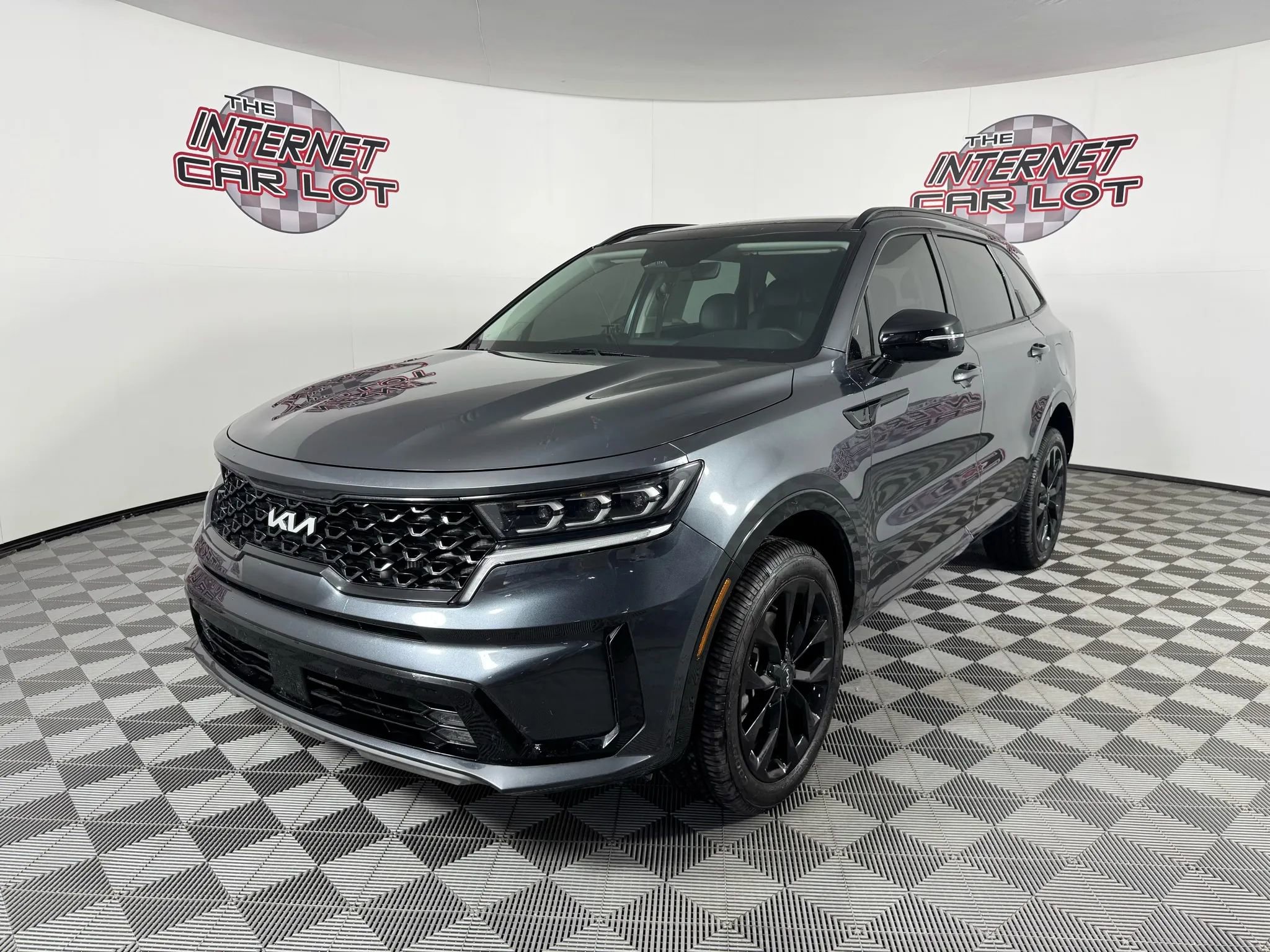 Used 2022 Kia Sorento SX image 3