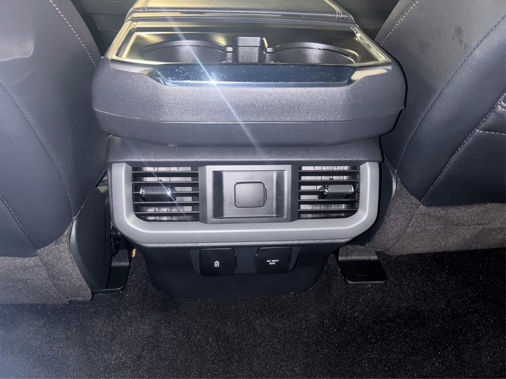 Used 2022 Ford F150 Lightning Lariat w/ Max Trailer Tow Package image 31