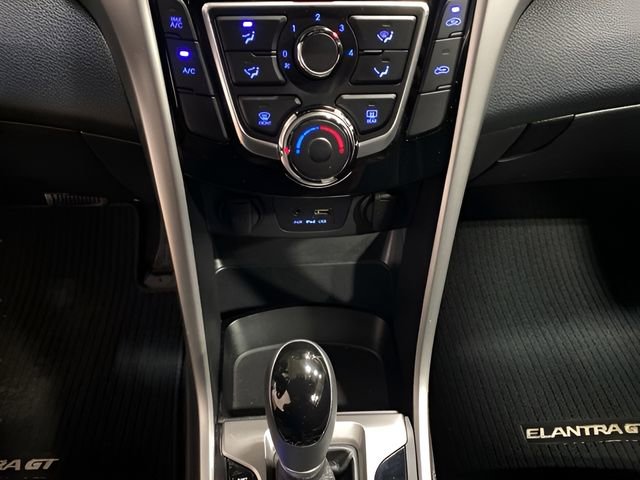 Used 2017 Hyundai Elantra GT FWD image 20
