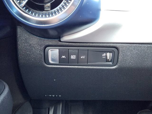 Certified 2024 Chevrolet Equinox EV LT FWD image 24