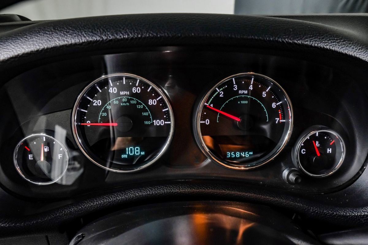 Used 2018 Jeep Wrangler Sport image 17