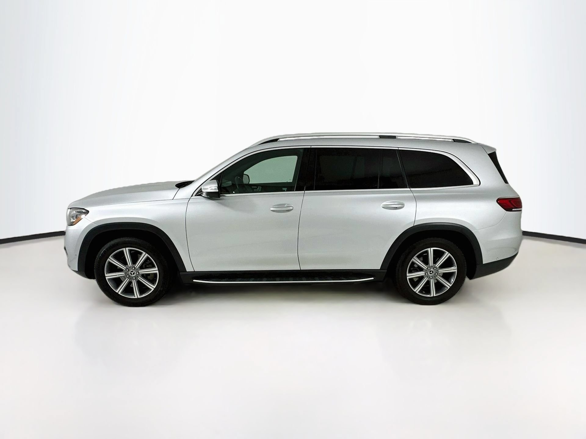 Used 2020 Mercedes-Benz GLS 450 4MATIC image 5