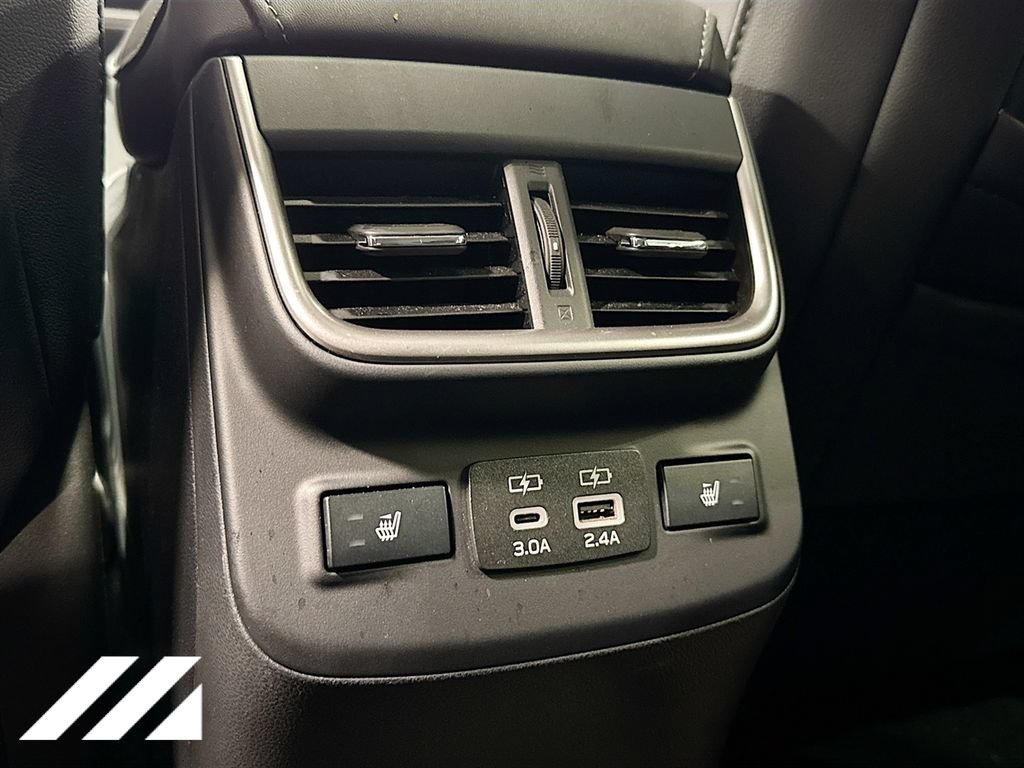 Used 2023 Subaru Outback Limited XT AWD/4WD image 28