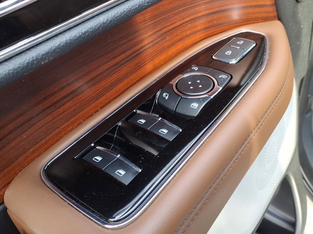 Used 2024 Lincoln Navigator Reserve image 10