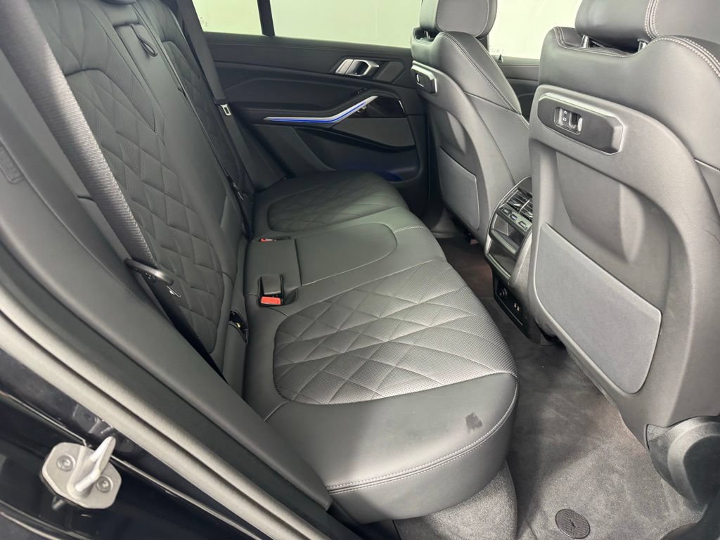 Used 2026 BMW X5 xDrive40i AWD/4WD image 31