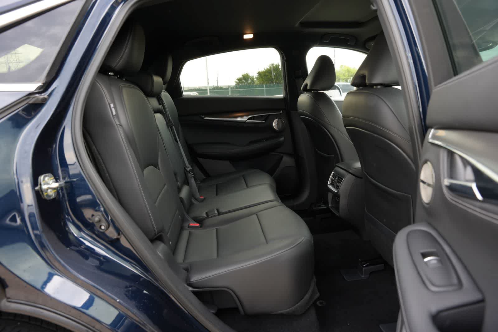 Used 2023 INFINITI QX55 Essential AWD/4WD image 21
