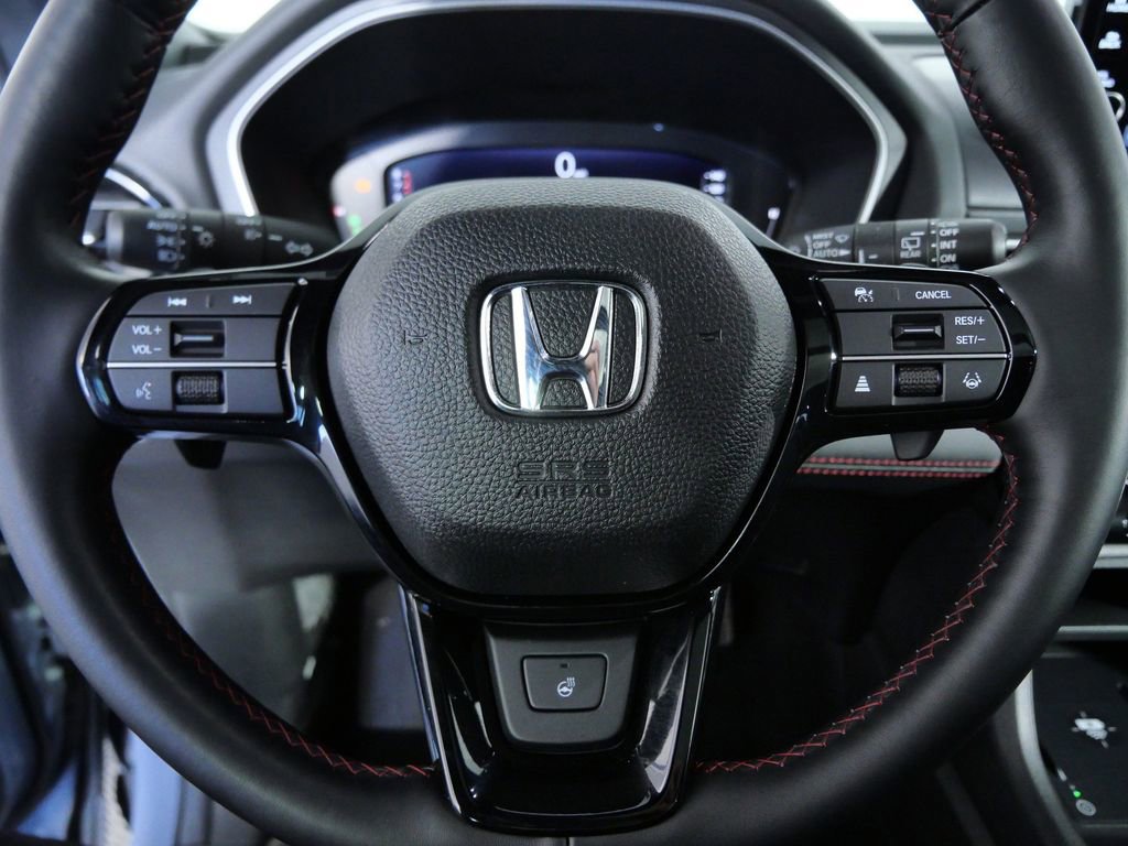 Used 2025 Honda Pilot Black Edition image 24