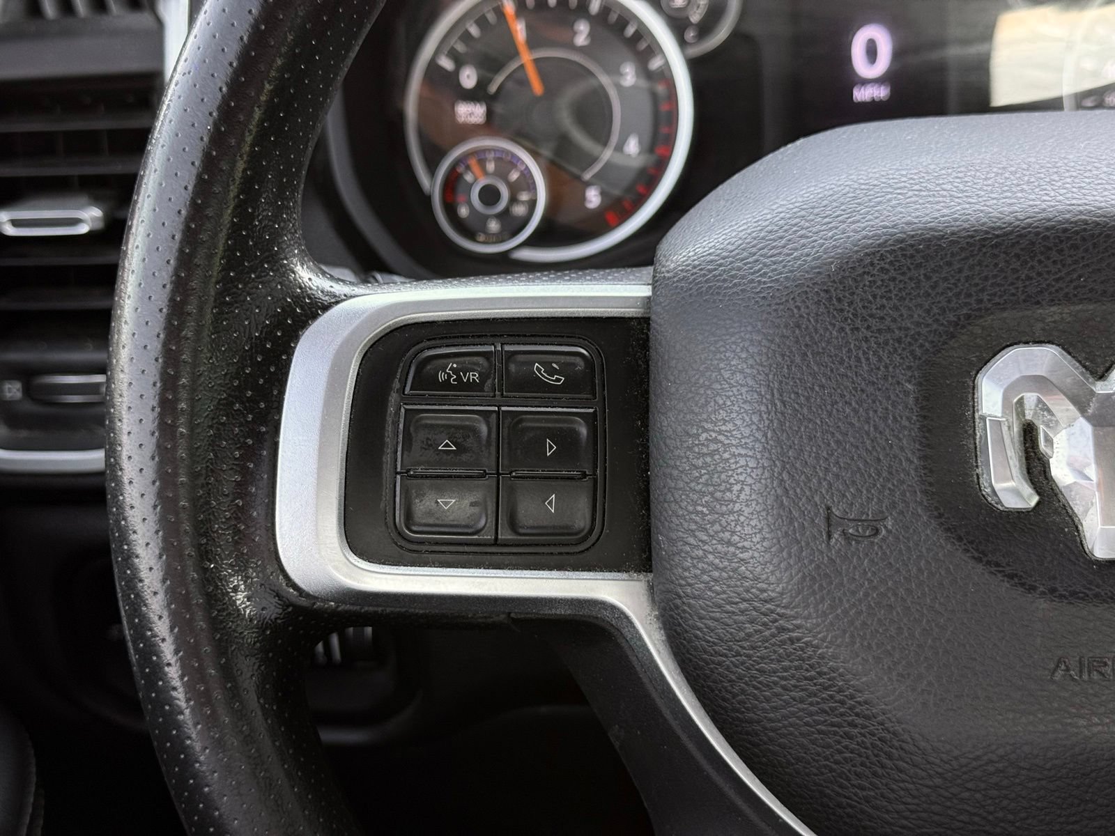 Used 2020 RAM 3500 Big Horn AWD/4WD image 34