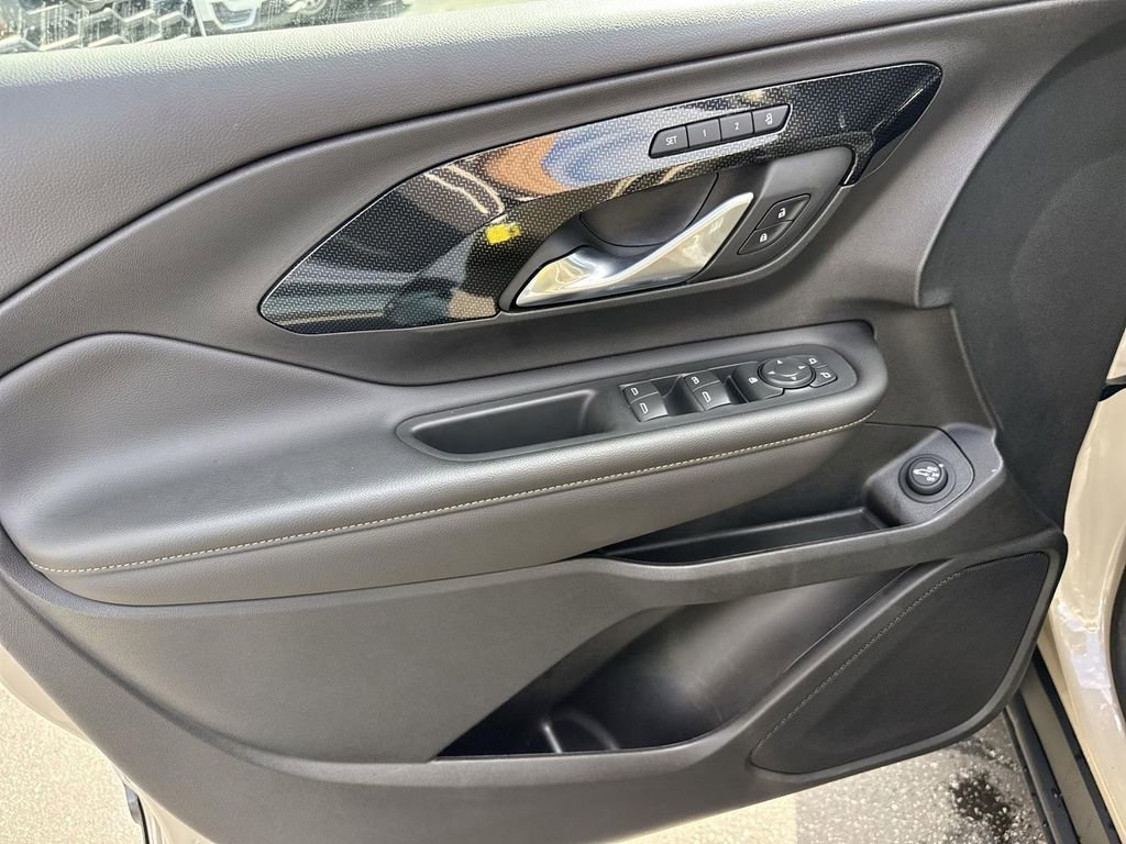 Used 2022 GMC Terrain AT4 w/ Tech Package image 20