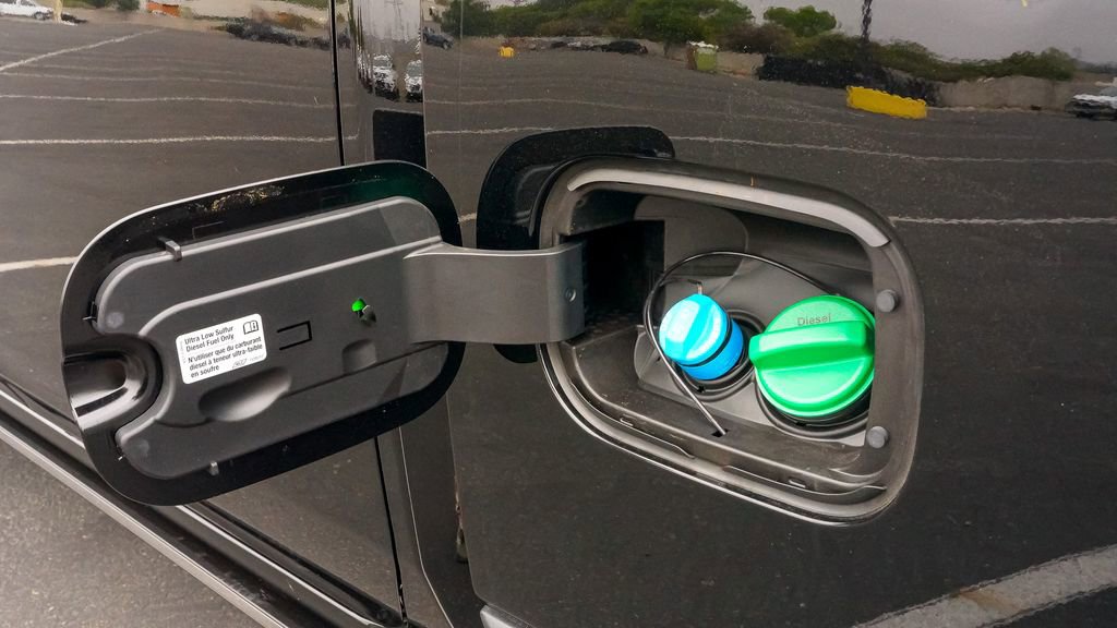 New 2025 GMC Sierra 2500 Denali w/ Denali Reserve Package image 11