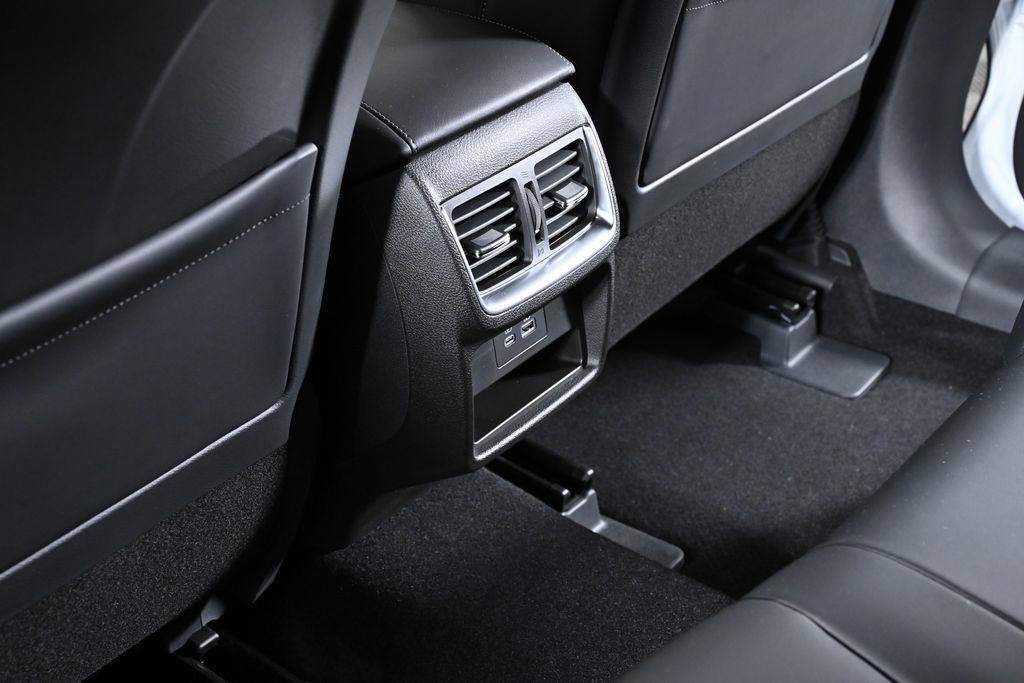 Certified 2025 INFINITI QX50 Pure image 28