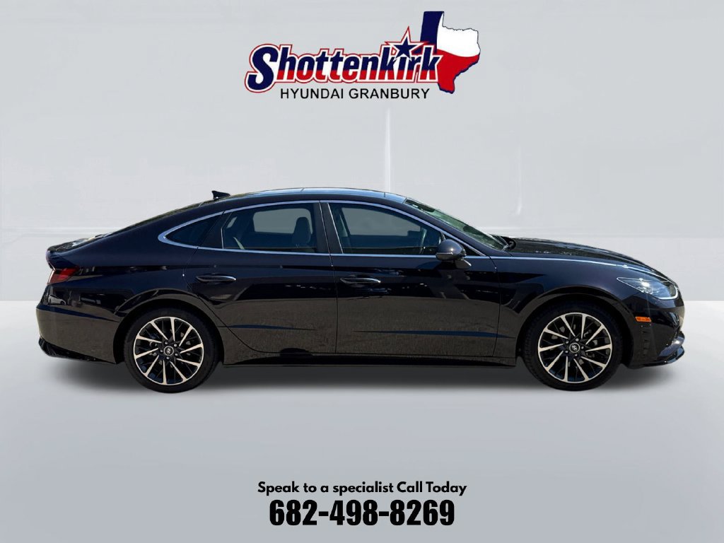 Used 2023 Hyundai Sonata Limited w/ Preferred Accessory Package FWD image 5