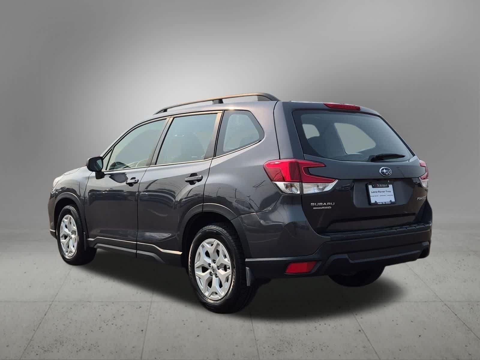 Used 2021 Subaru Forester AWD/4WD image 4