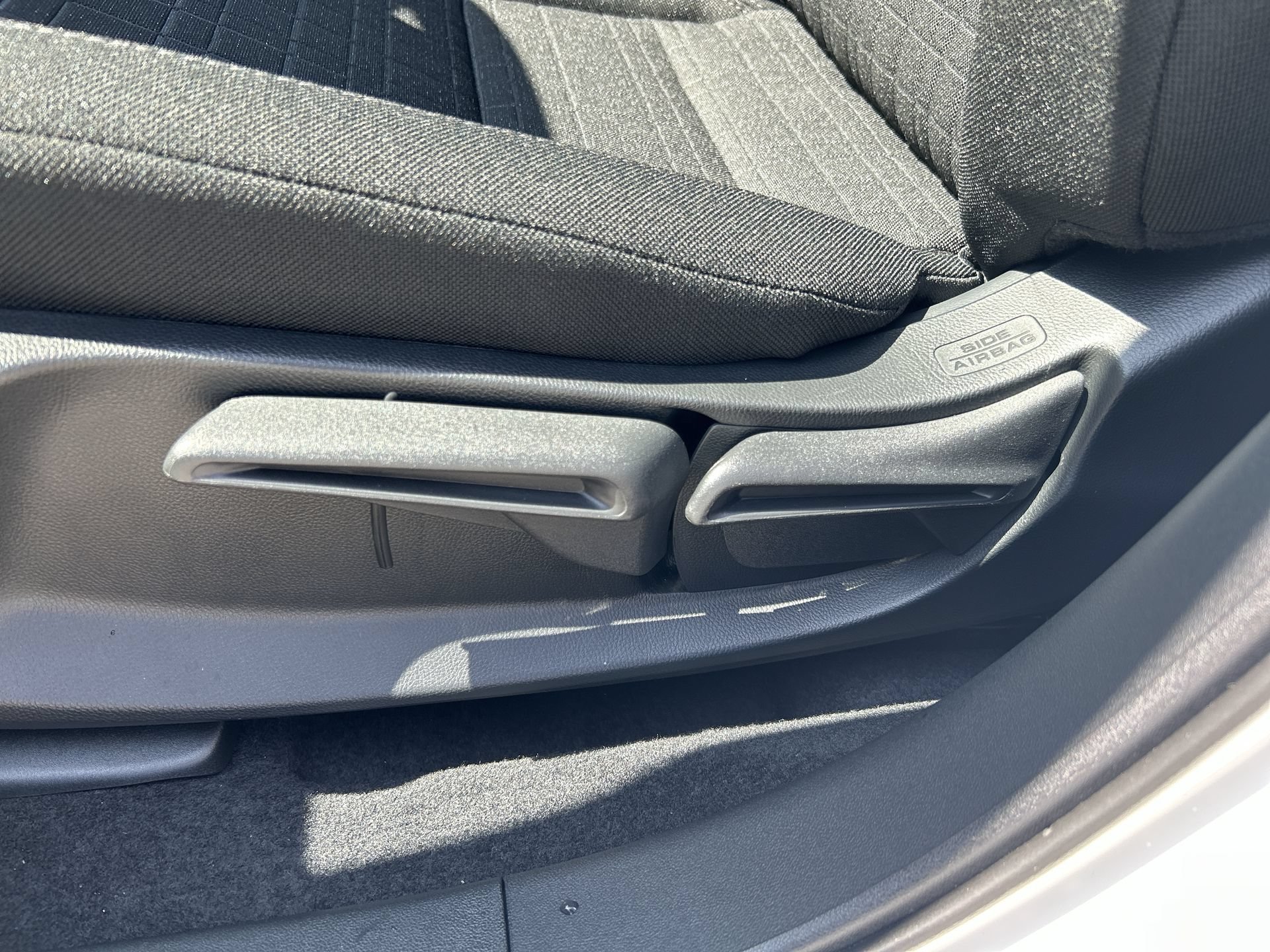 New 2027 Honda HR-V LX image 14