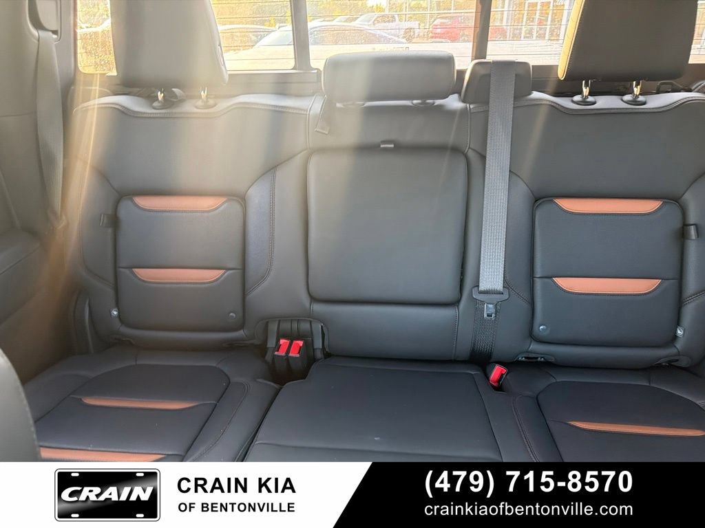 Used 2020 GMC Sierra 1500 AT4 w/ AT4 Premium Package AWD/4WD image 29