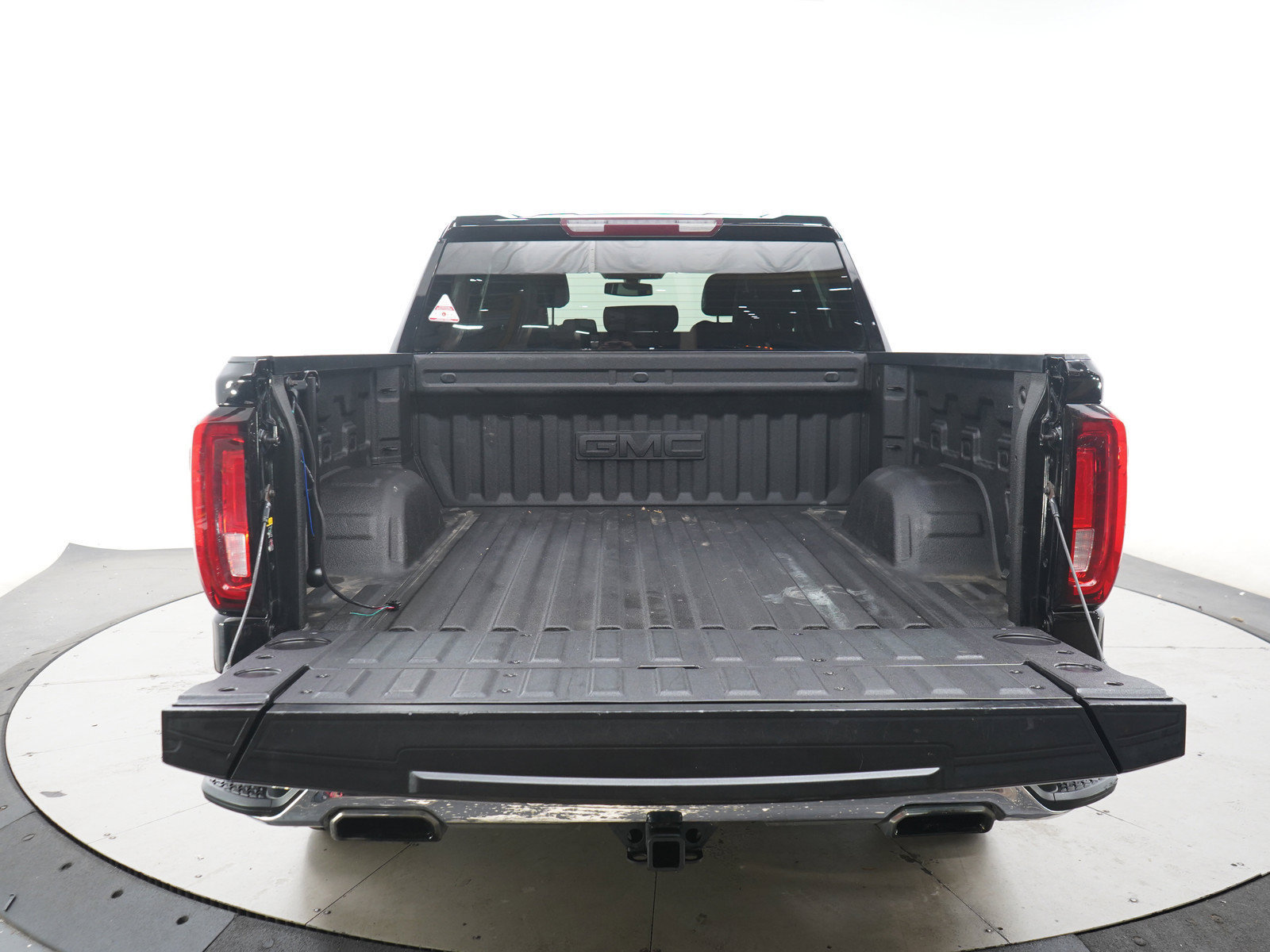 Used 2019 GMC Sierra 1500 SLT w/ Driver Alert Package I AWD/4WD image 14