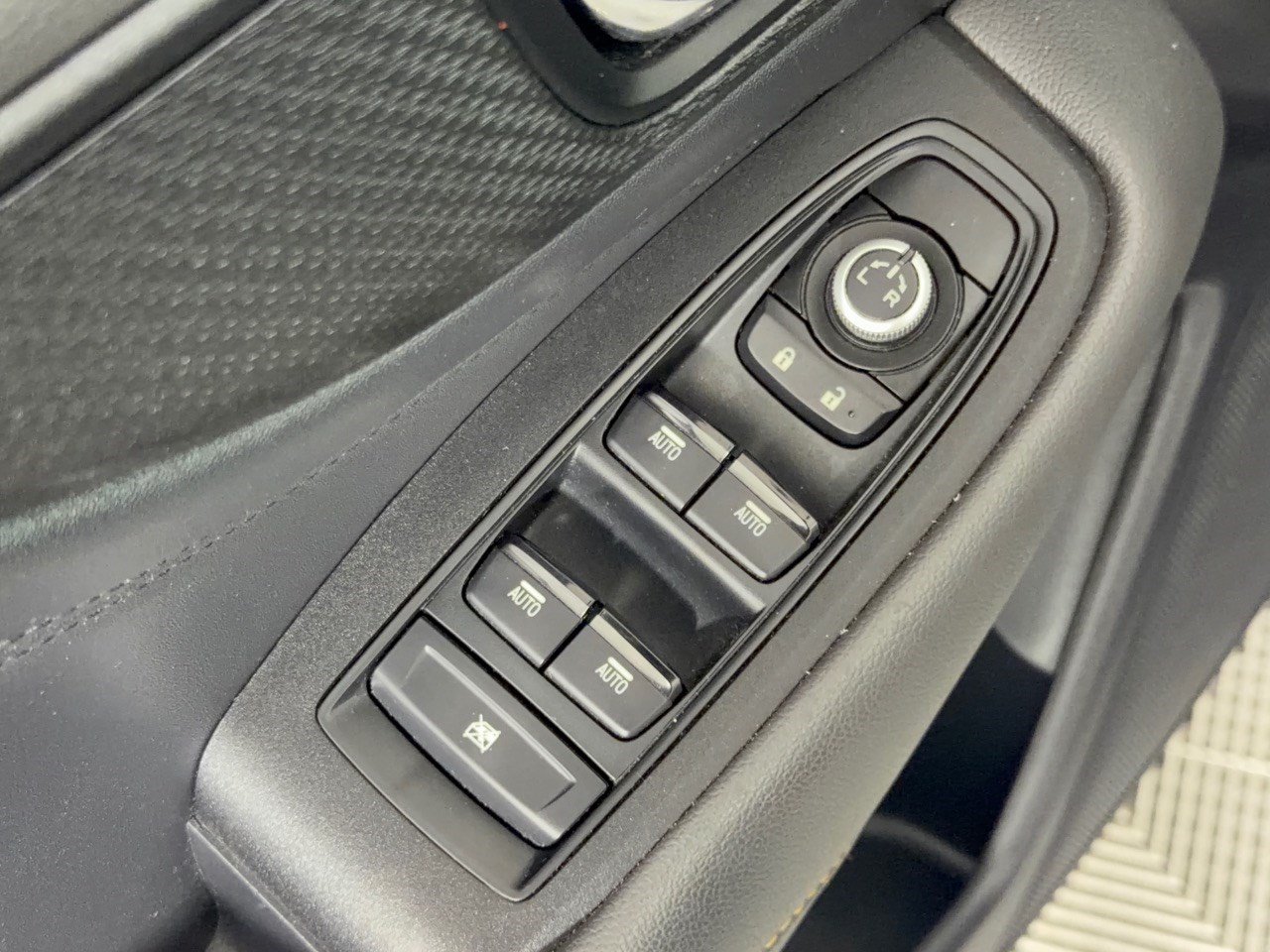 Used 2022 Subaru Outback Wilderness AWD/4WD image 15