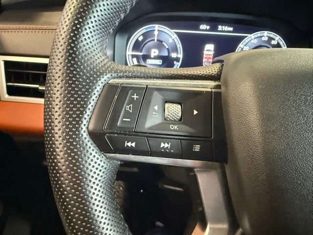 Used 2023 Mitsubishi Outlander SEL image 18