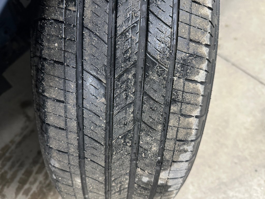 Certified 2024 Chevrolet Equinox LS w/ LS Convenience Package image 35