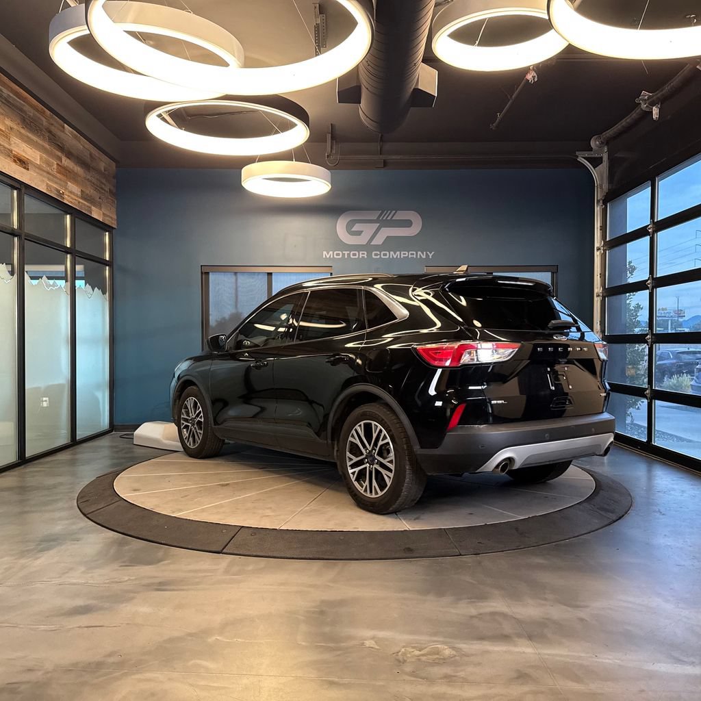 Used 2020 Ford Escape SEL FWD image 5