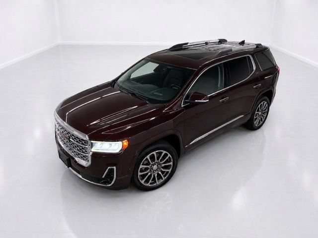 Used 2021 GMC Acadia Denali w/ Denali Ultimate Package AWD/4WD image 4