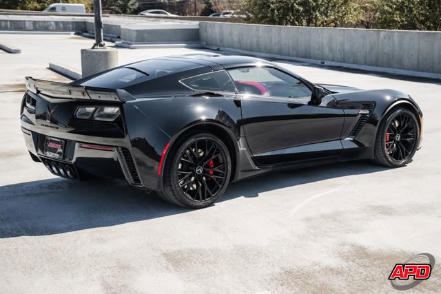 Used 2015 Chevrolet Corvette Z06 w/ 3LZ Preferred Equipment Group image 59