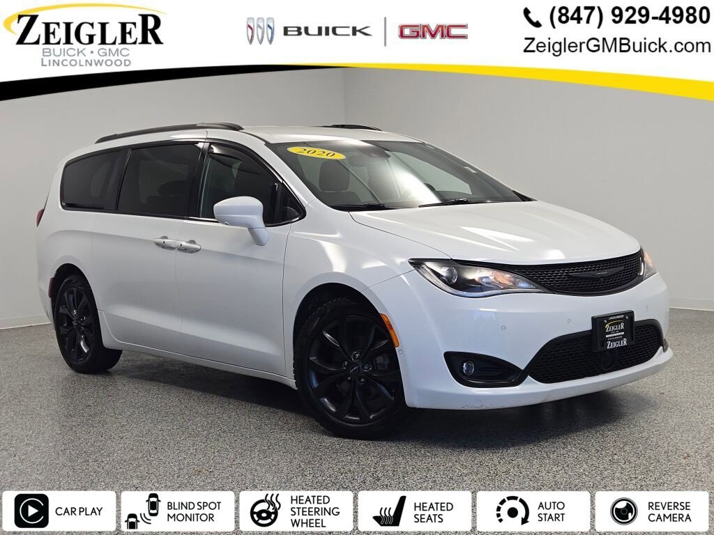 Used 2020 Chrysler Pacifica Touring w/ Advanced Safetytec Group