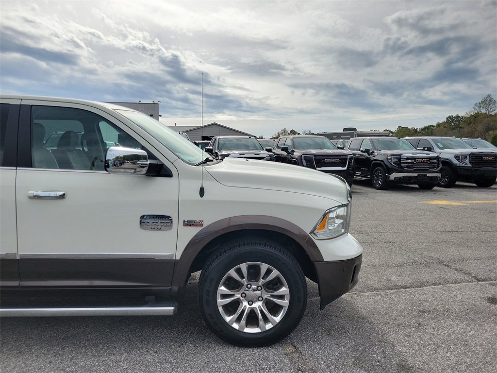 Used 2018 RAM 1500 Laramie Longhorn w/ Longhorn Southfork Package image 16
