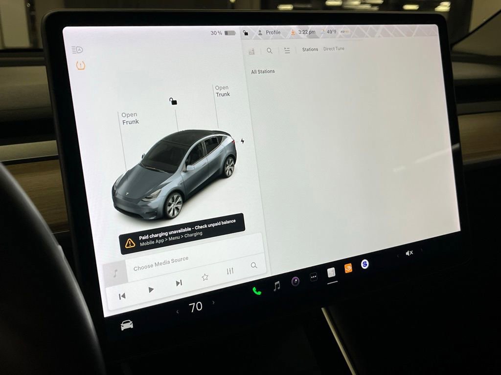 Used 2021 Tesla Model Y Long Range image 23