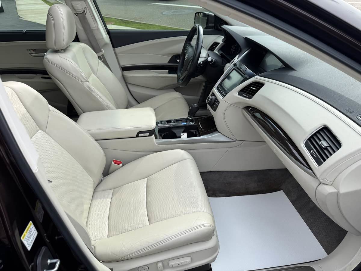 Used 2014 Acura RLX w/ Advance Package FWD image 18