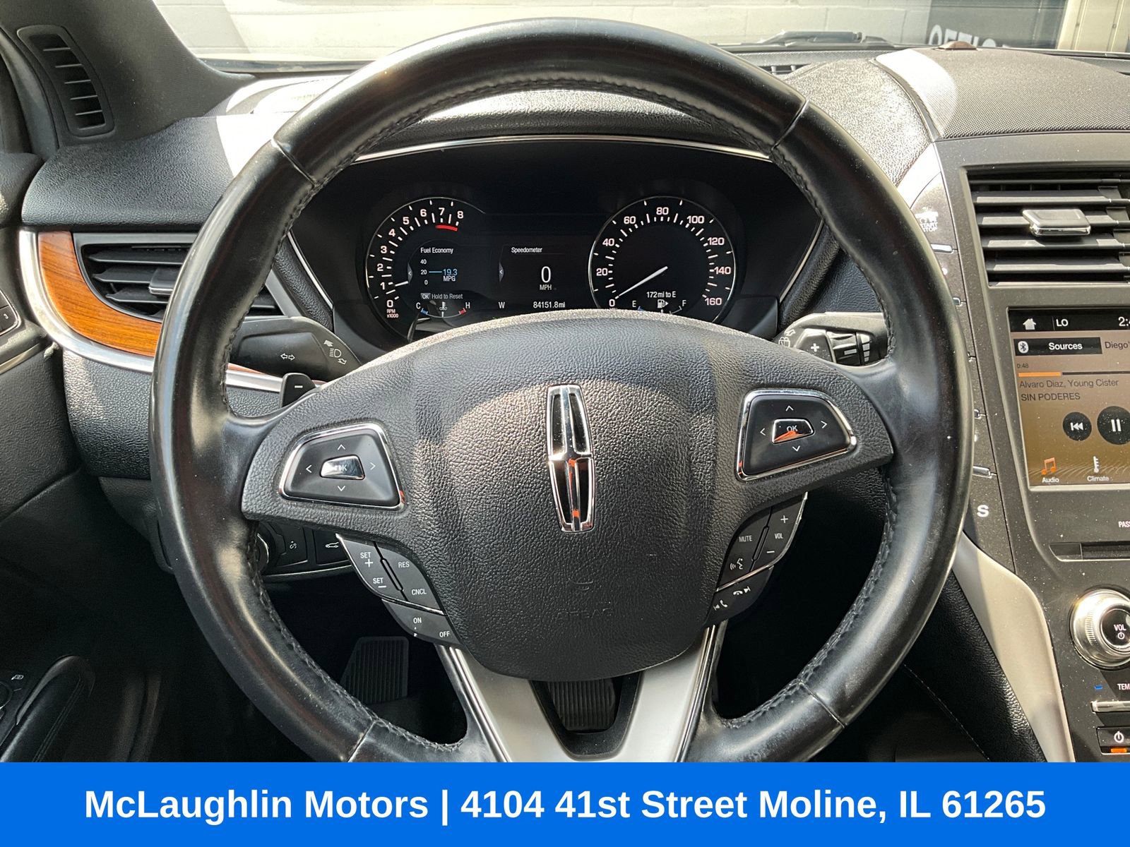 Used 2017 Lincoln MKC Reserve w/ Lincoln MKC Climate Package AWD/4WD image 3