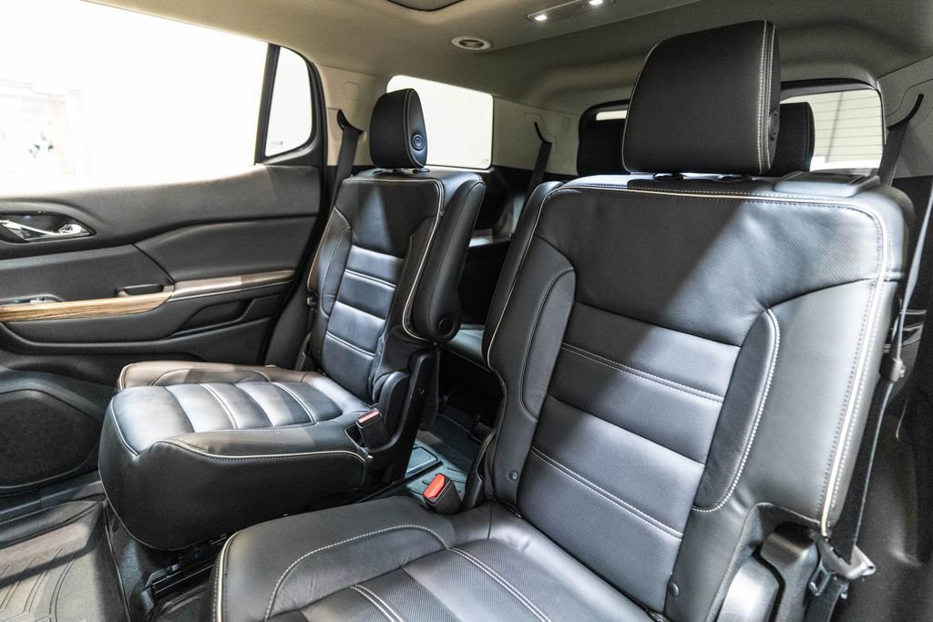 Used 2017 GMC Acadia Denali w/ Technology Package image 34